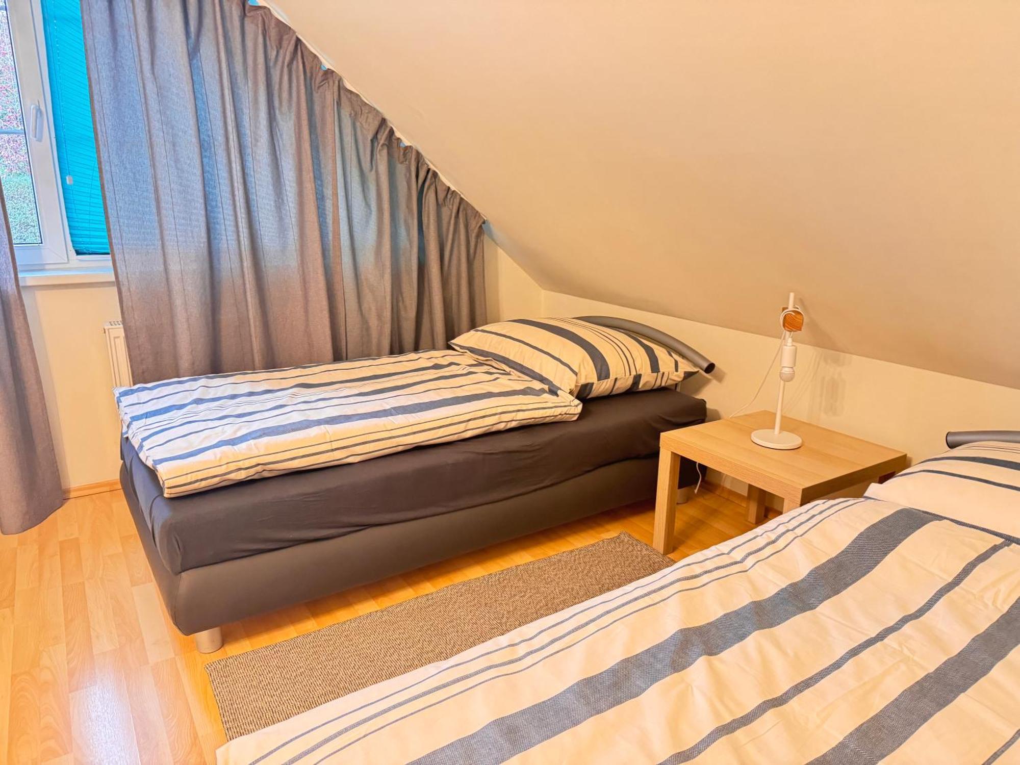 Diamondvilla, 4 Bedroom Apartment, Garden & Spa 프라하 외부 사진