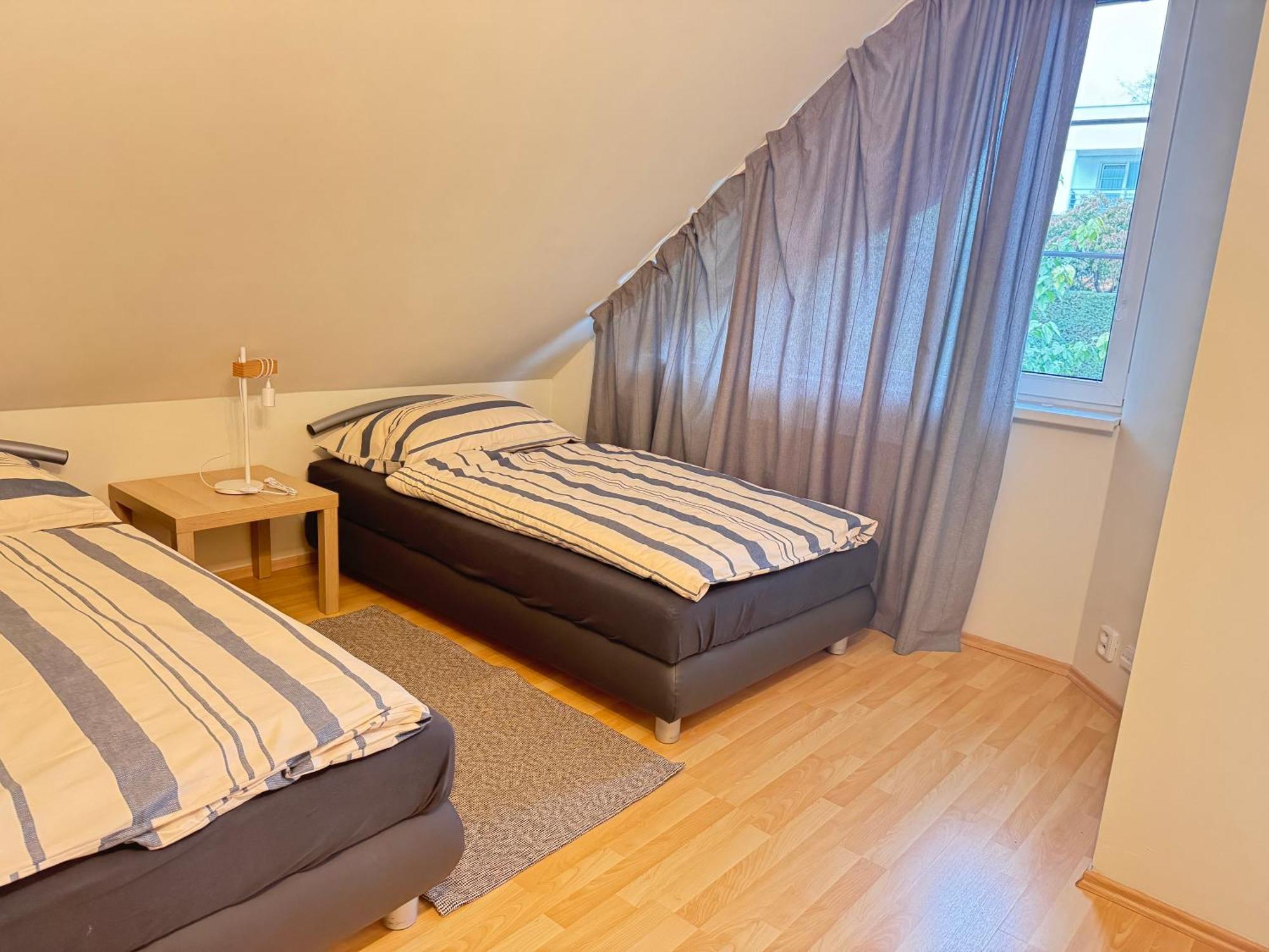Diamondvilla, 4 Bedroom Apartment, Garden & Spa 프라하 외부 사진