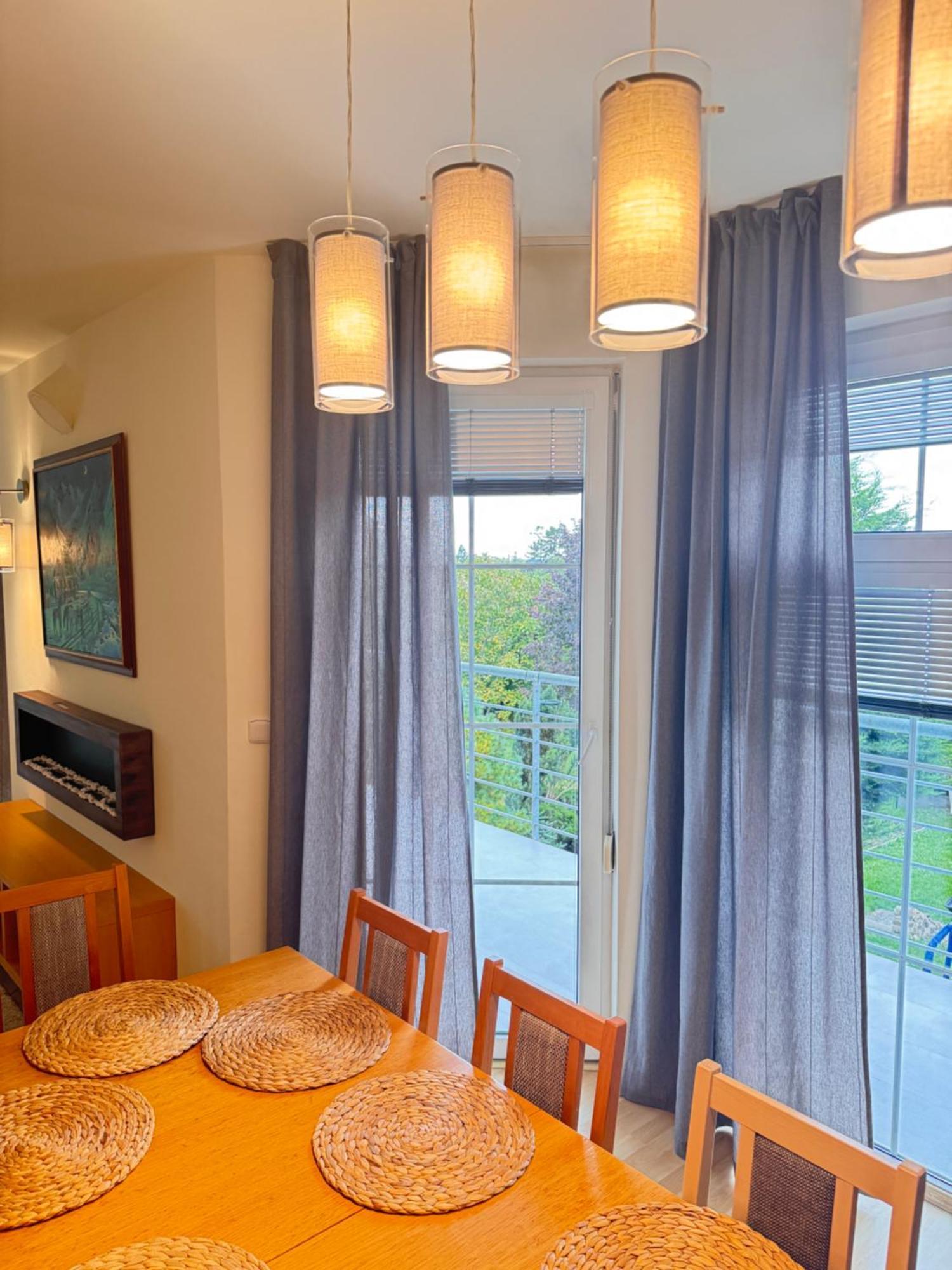 Diamondvilla, 4 Bedroom Apartment, Garden & Spa 프라하 외부 사진