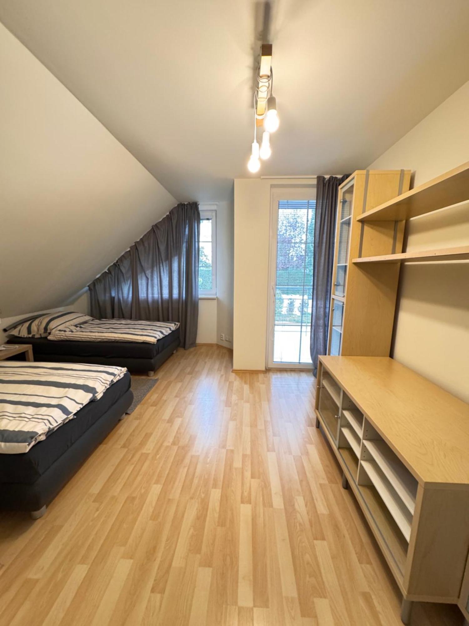 Diamondvilla, 4 Bedroom Apartment, Garden & Spa 프라하 외부 사진