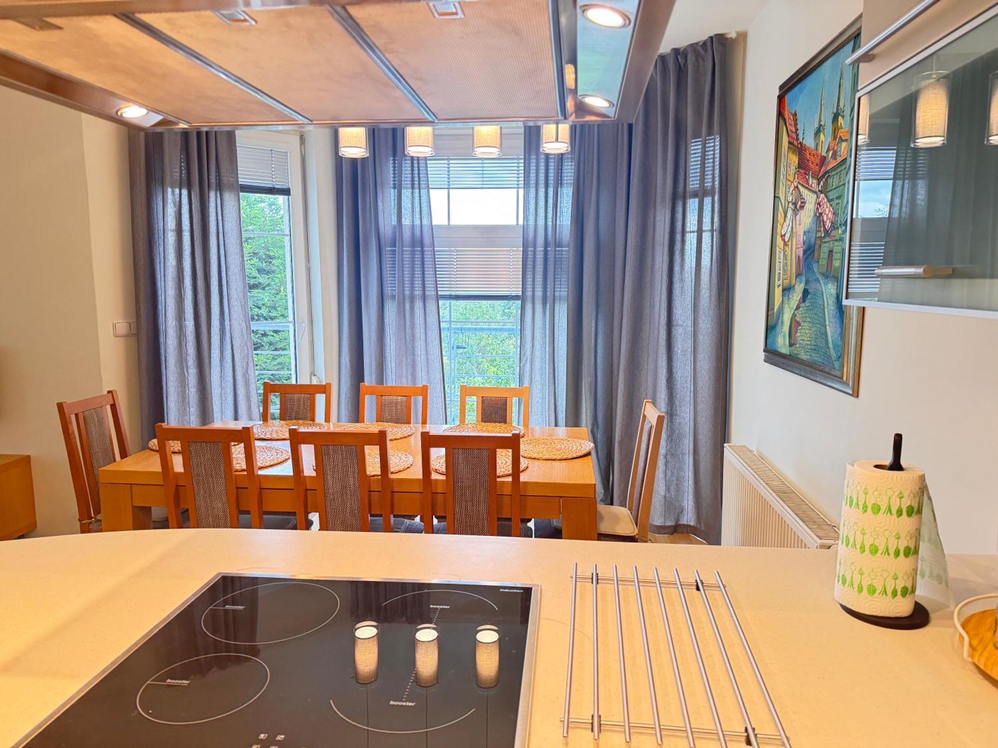 Diamondvilla, 4 Bedroom Apartment, Garden & Spa 프라하 외부 사진