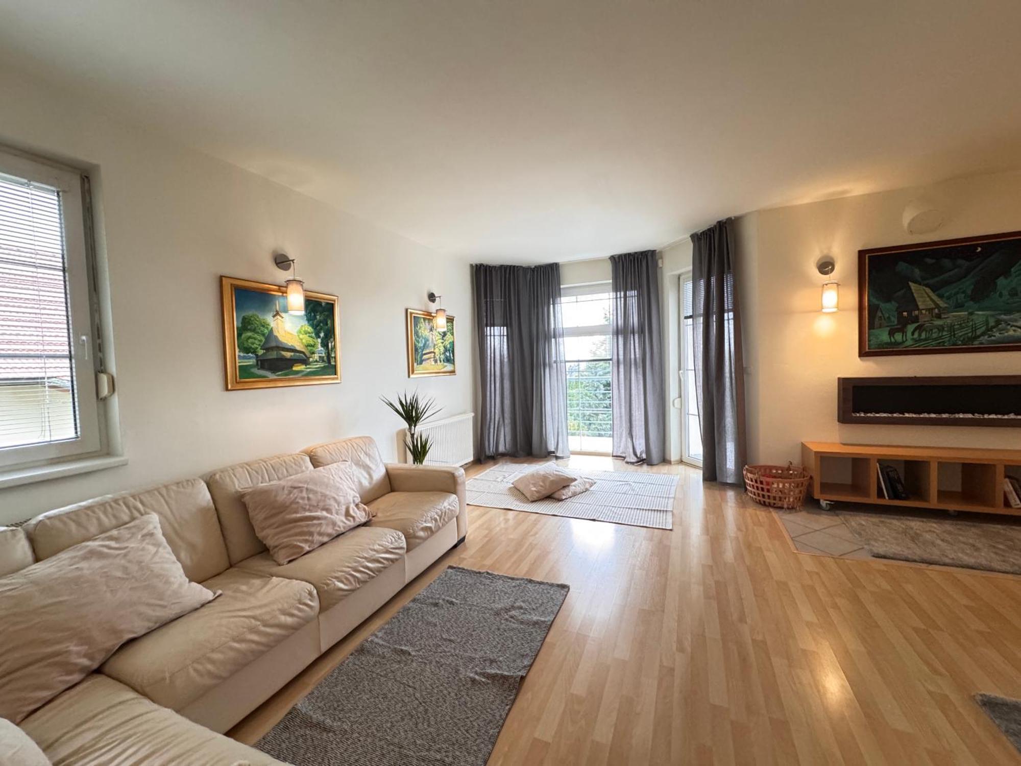 Diamondvilla, 4 Bedroom Apartment, Garden & Spa 프라하 외부 사진