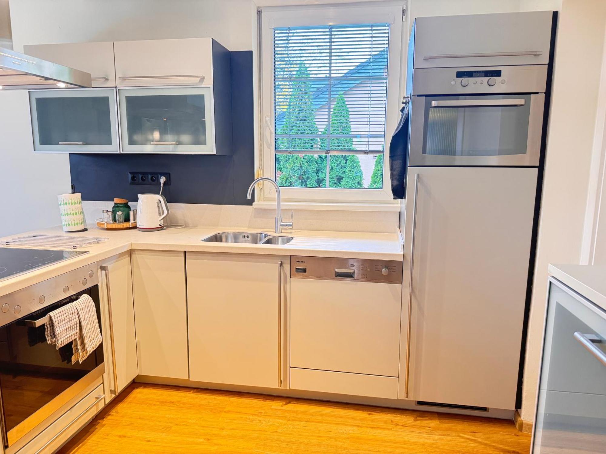 Diamondvilla, 4 Bedroom Apartment, Garden & Spa 프라하 외부 사진